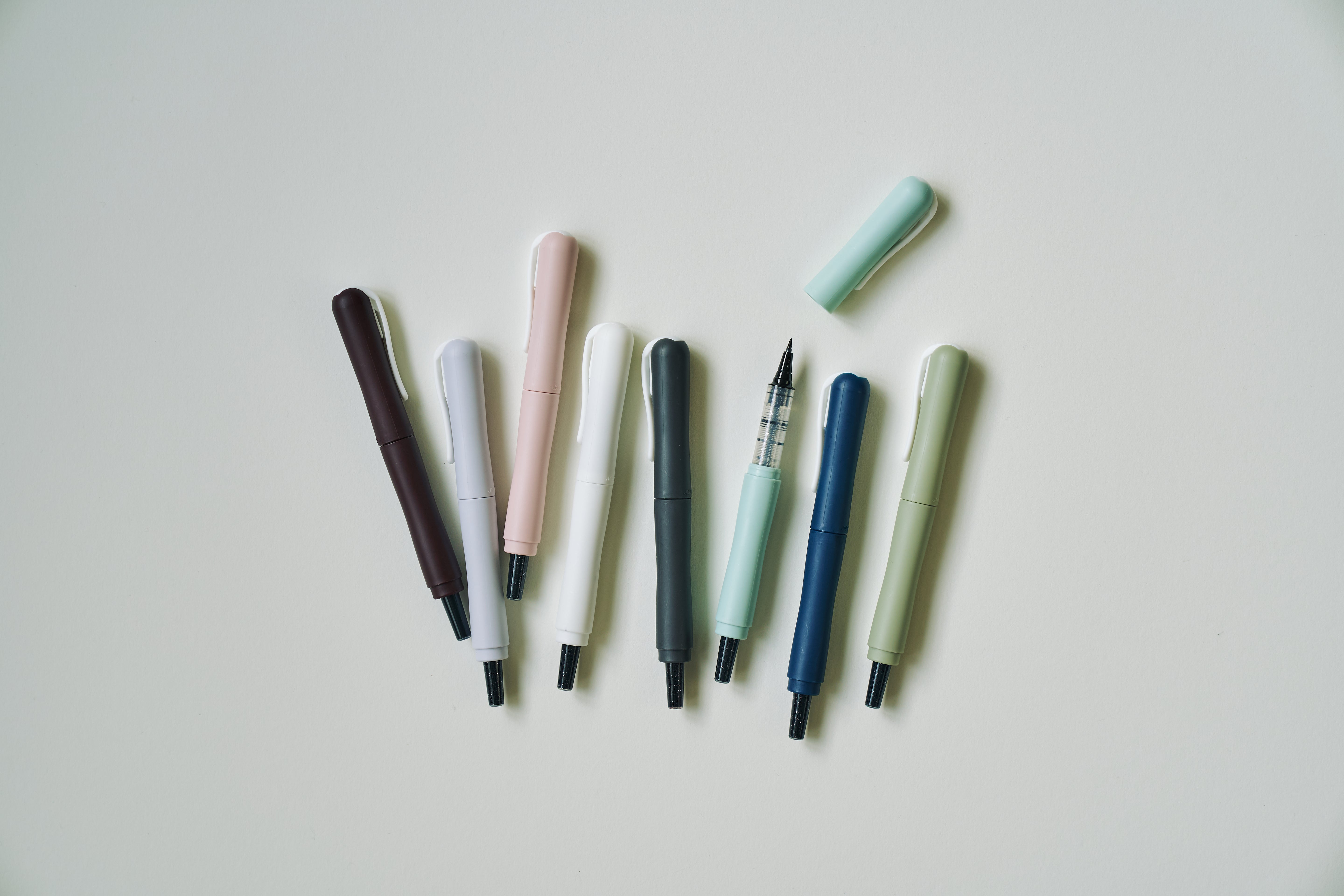 ZIG LETTER PEN COCOIRO Extra Fine Black (LPCF010)