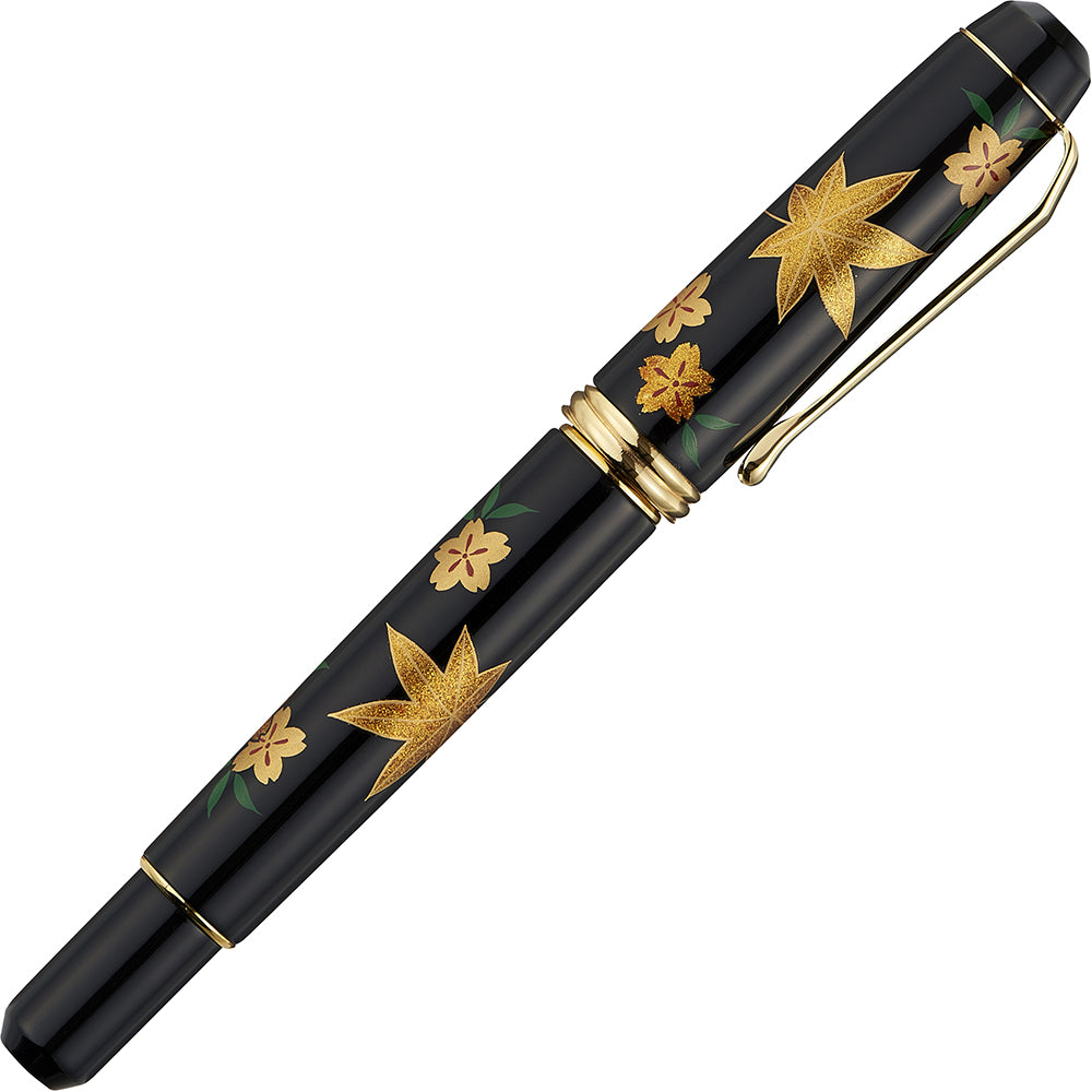 Kuretake Fountain Pen Yumehanago Yamanaka-nuri Maki-e Nigiwai no Shunju (DBA140-10)