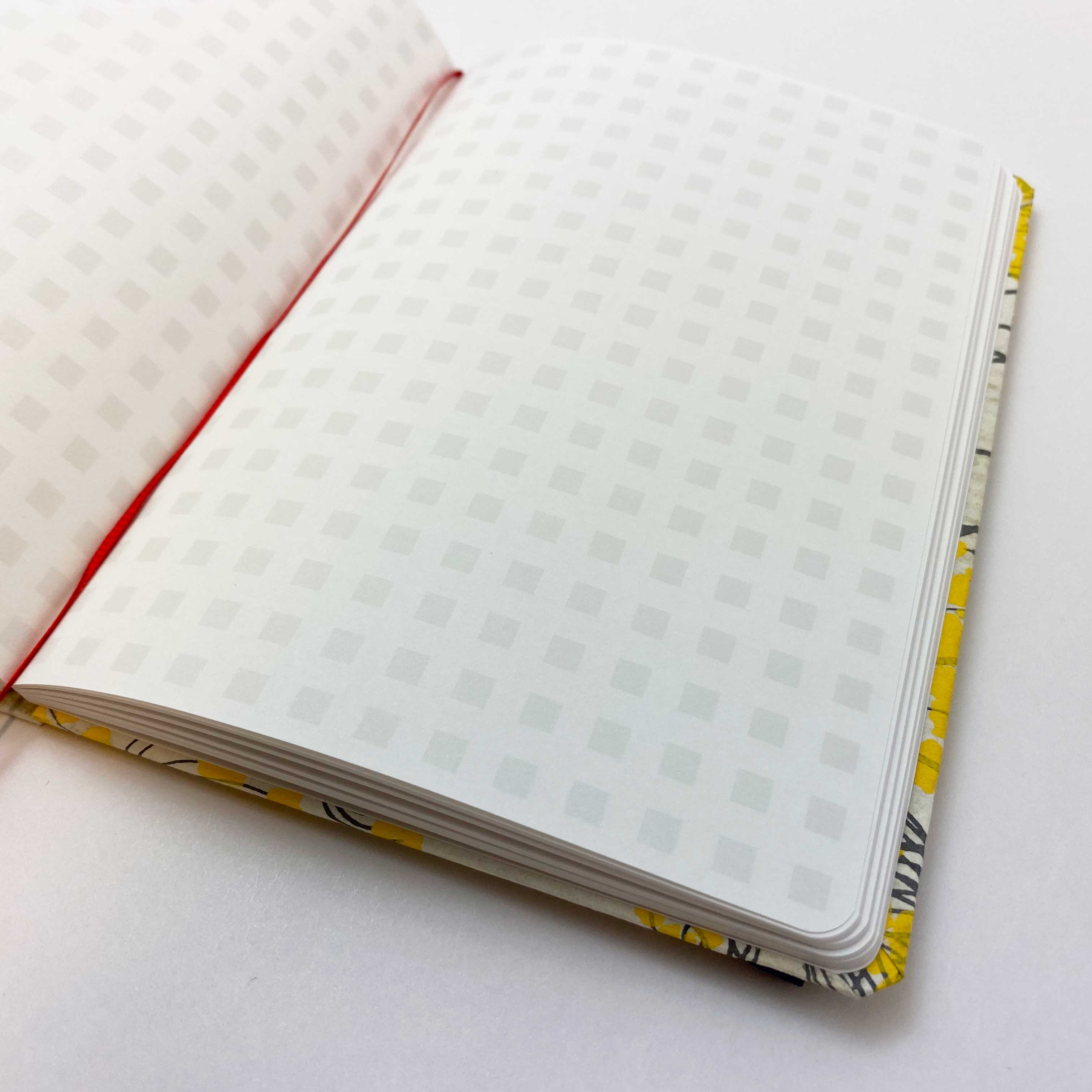 Rokuta Notebook: Flower Garden