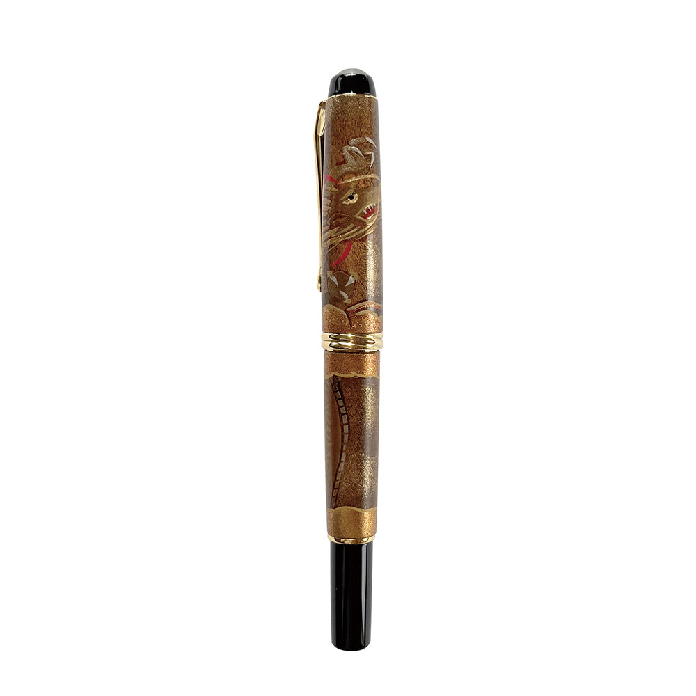 [New Product] Kuretake Brush Pen Yumeichigo, Natural Wood, Dragon, Wajima-nuri (DAY140-63)