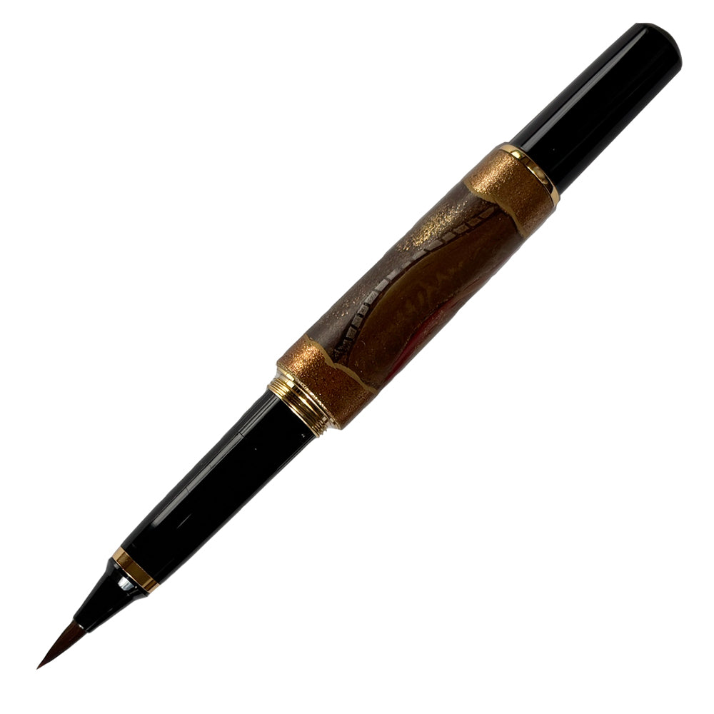 [New Product] Kuretake Brush Pen Yumeichigo, Natural Wood, Dragon, Wajima-nuri (DAY140-63)