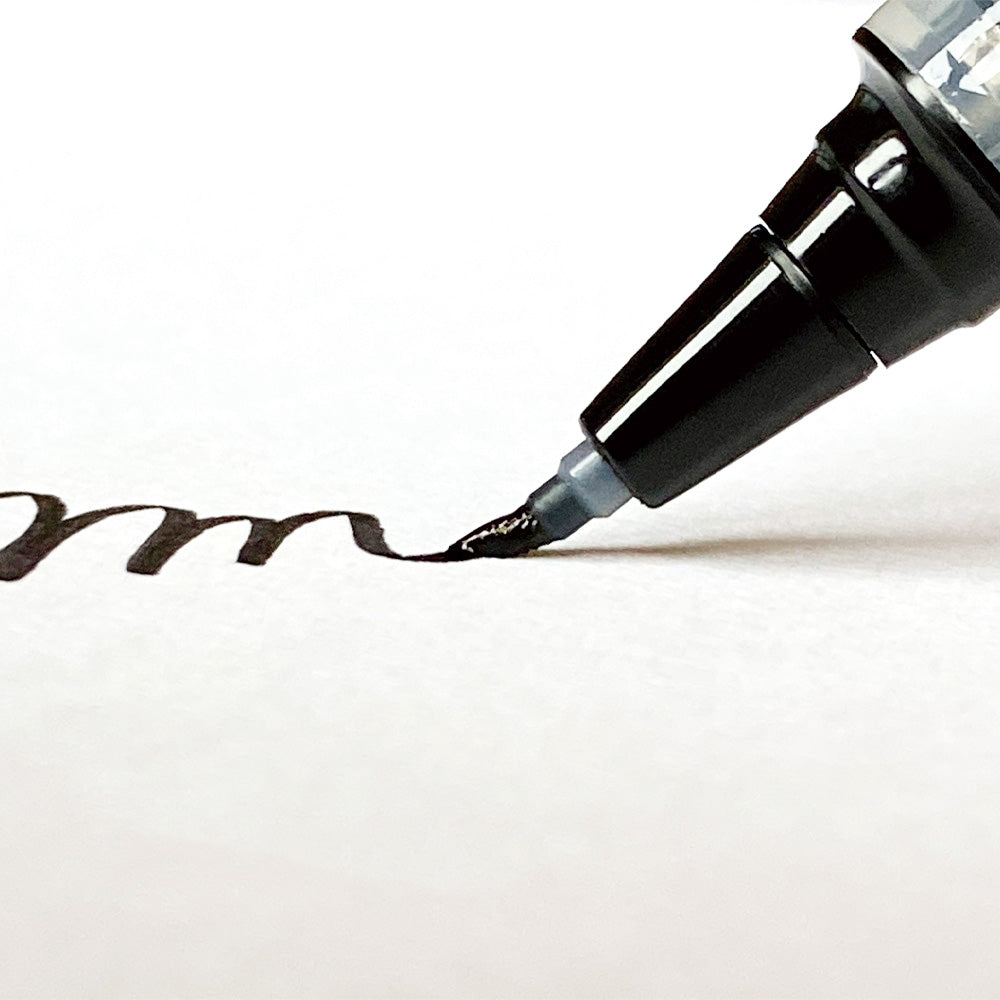 ZIG LETTER PEN COCOIRO Extra Fine Black (LPCF010)