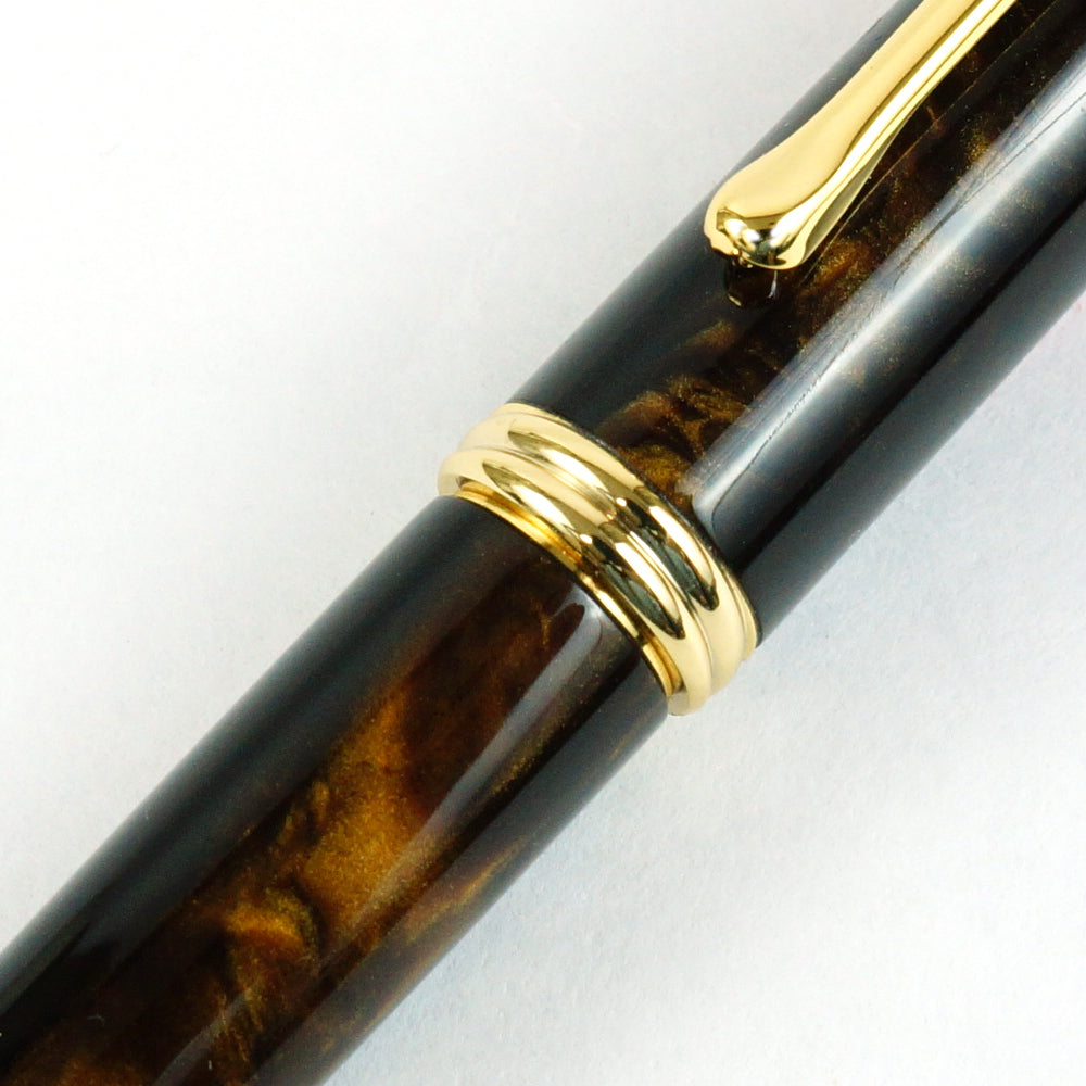 Kuretake Fountain Brush Pen Yume Gingna Leopard Eye Medium (DAY140-45)